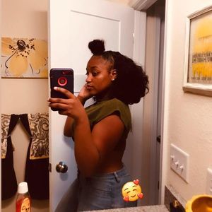 Meet your Posher, Diamond